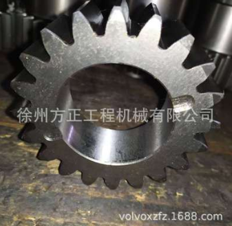 高品質(zhì)沃爾沃VLOVO 挖掘機(jī) EC290 回轉(zhuǎn)二級(jí)中心齒軸 7118-34350