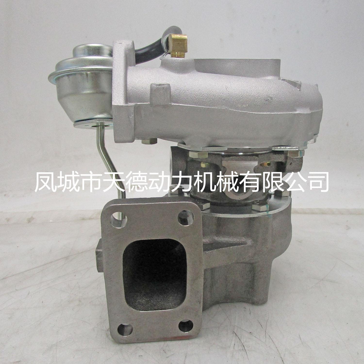 13418929275_2133772834