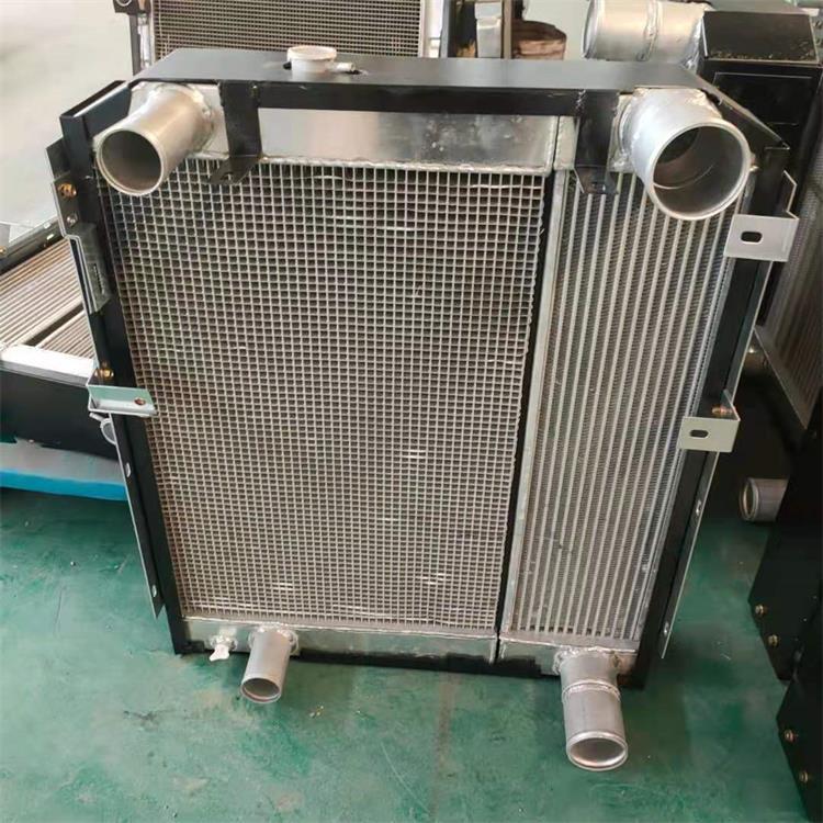 雷沃谷神1404（6排）拖拉機(jī)