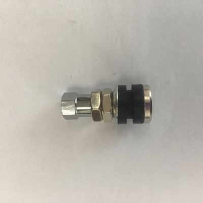 18707063406_1219038524.400400