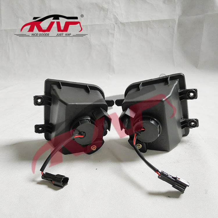 尼桑01-04PATHFINDER霧燈