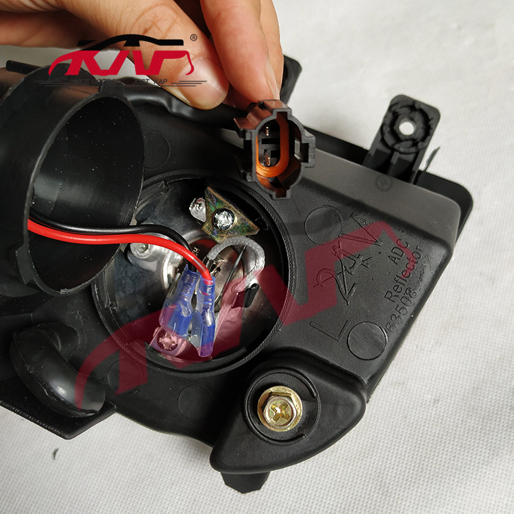 尼桑01-04PATHFINDER霧燈