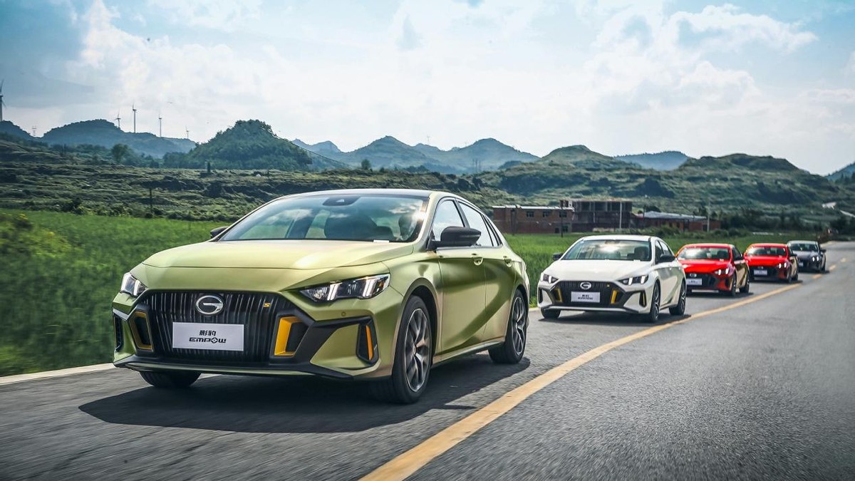 六大自主品牌旗艦家轎大PK，誰才是國產(chǎn)家轎的引領(lǐng)者？