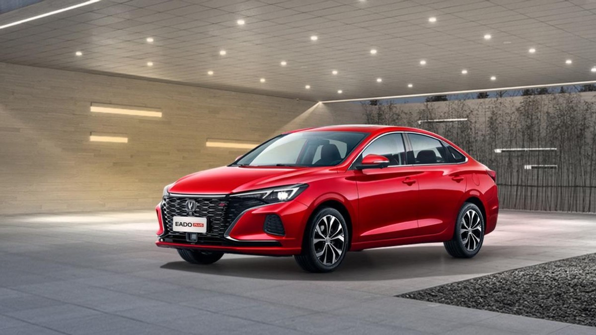 六大自主品牌旗艦家轎大PK，誰才是國產(chǎn)家轎的引領(lǐng)者？