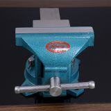 【廠家直銷】高精密重型桌鉗帶砧臺 多規(guī)格鑄鐵工作臺鉗 臺虎鉗