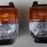 供應(yīng)尼桑UD大燈 角燈、三菱全套配件、日系卡車燈具及配件