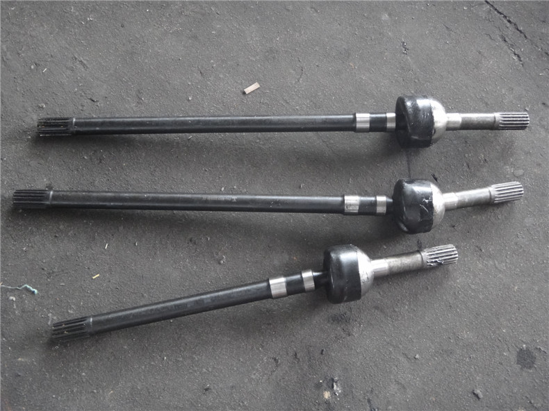 前驅(qū)動(dòng)半軸