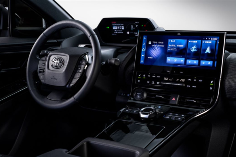 當(dāng)主流車企加入純電戰(zhàn)局，勝利屬于長(zhǎng)期主義者