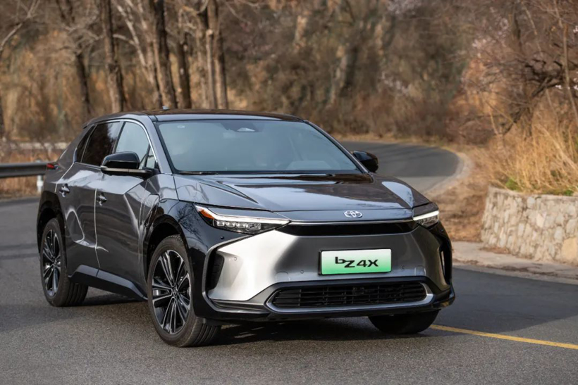 當(dāng)主流車企加入純電戰(zhàn)局，勝利屬于長(zhǎng)期主義者