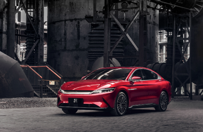 PHEV一旦失去綠牌，油電混動(dòng)、純電動(dòng)哪個(gè)更香？