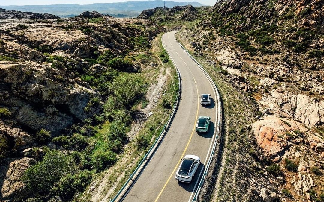 長安汽車業(yè)績會：深藍(lán)明年6月上市C673，阿維塔未來有上市計劃