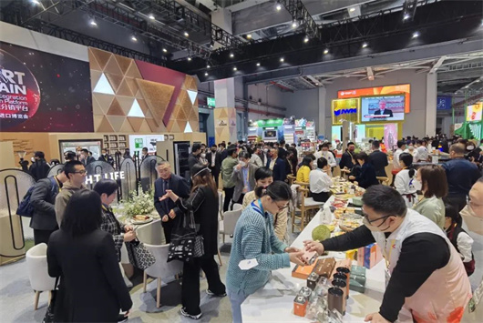 中國汽車產(chǎn)業(yè)如何再上升？丨進博會2022